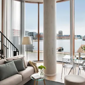 Eric Voekel Boutique - Riverfront Apartment