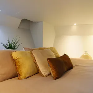 Najade Eco Houseboat Guest house